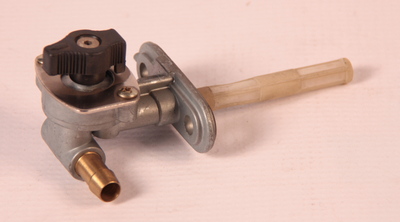 кран топливный в сборе