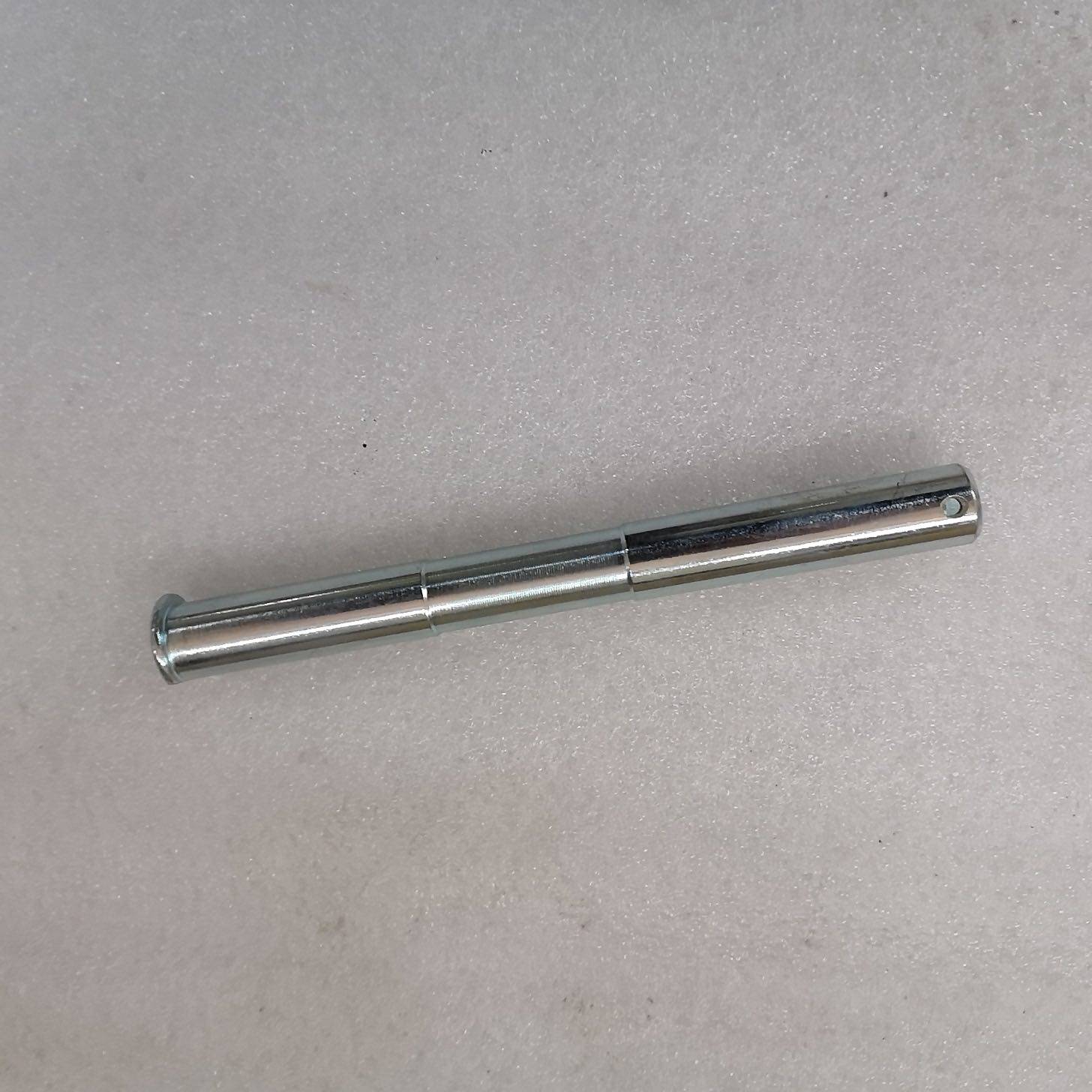 ось стойки опорной центральной (Ось опоры центральной)